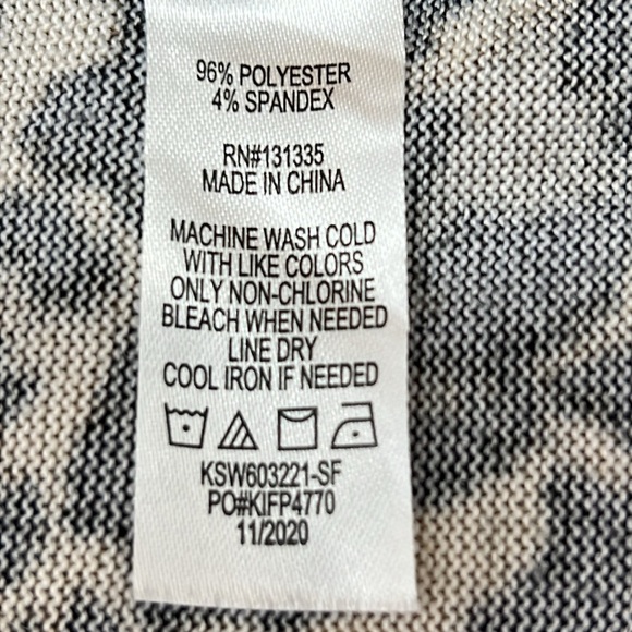 Nine Britton Pullover Top Size M Black/Tan Leopard Print Polyester & Spandex EUC - Picture 6 of 8